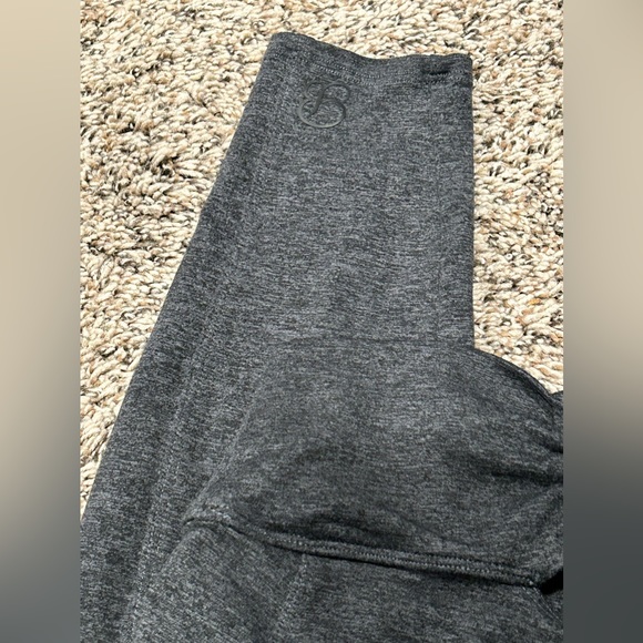 Bombshell Sportswear Victory Leggings - Picture 6 of 7